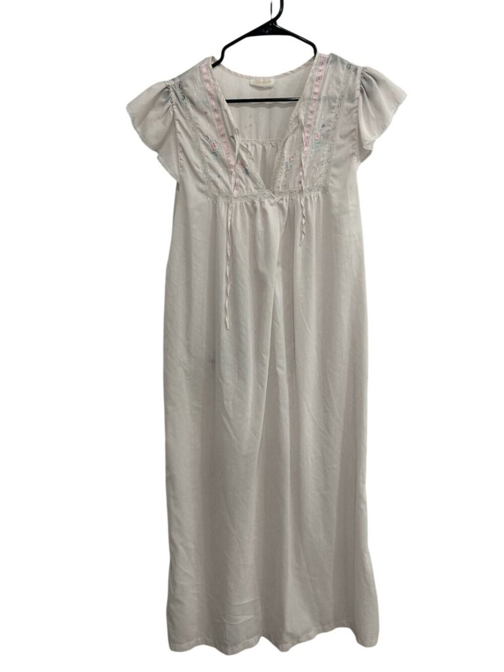 Barbizon Small Vintage White Nightgown Embroidered Flutter Cottagecore Romantic